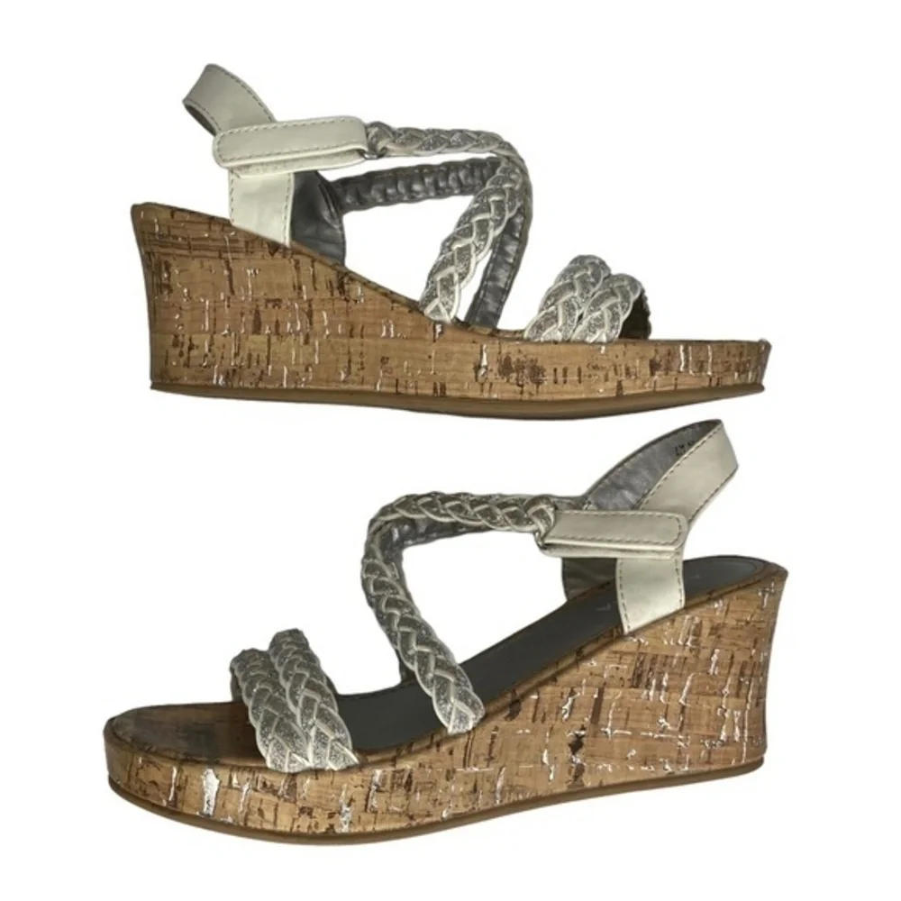 Arizona Jean Co Jersey Sandals White and Silver Braided Straps Wedge Cork Size 2
